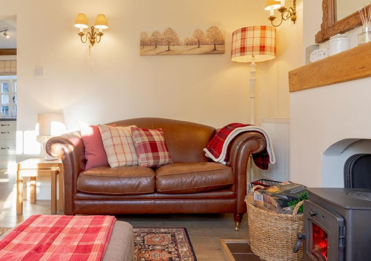 Jasmine Cottage - 2 Bedroom In Heart Of Bourton! Exterior foto